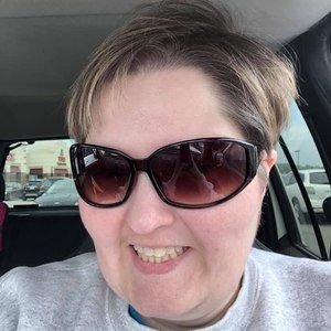 Meet your Posher, Nikki